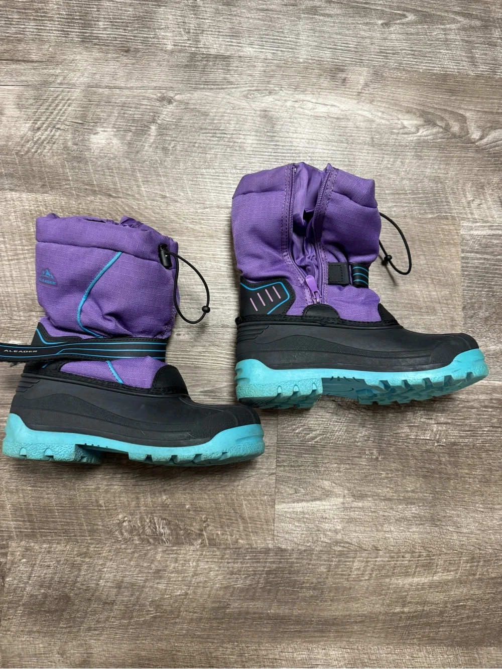 ALEADER Girls Snow Boots Size 4